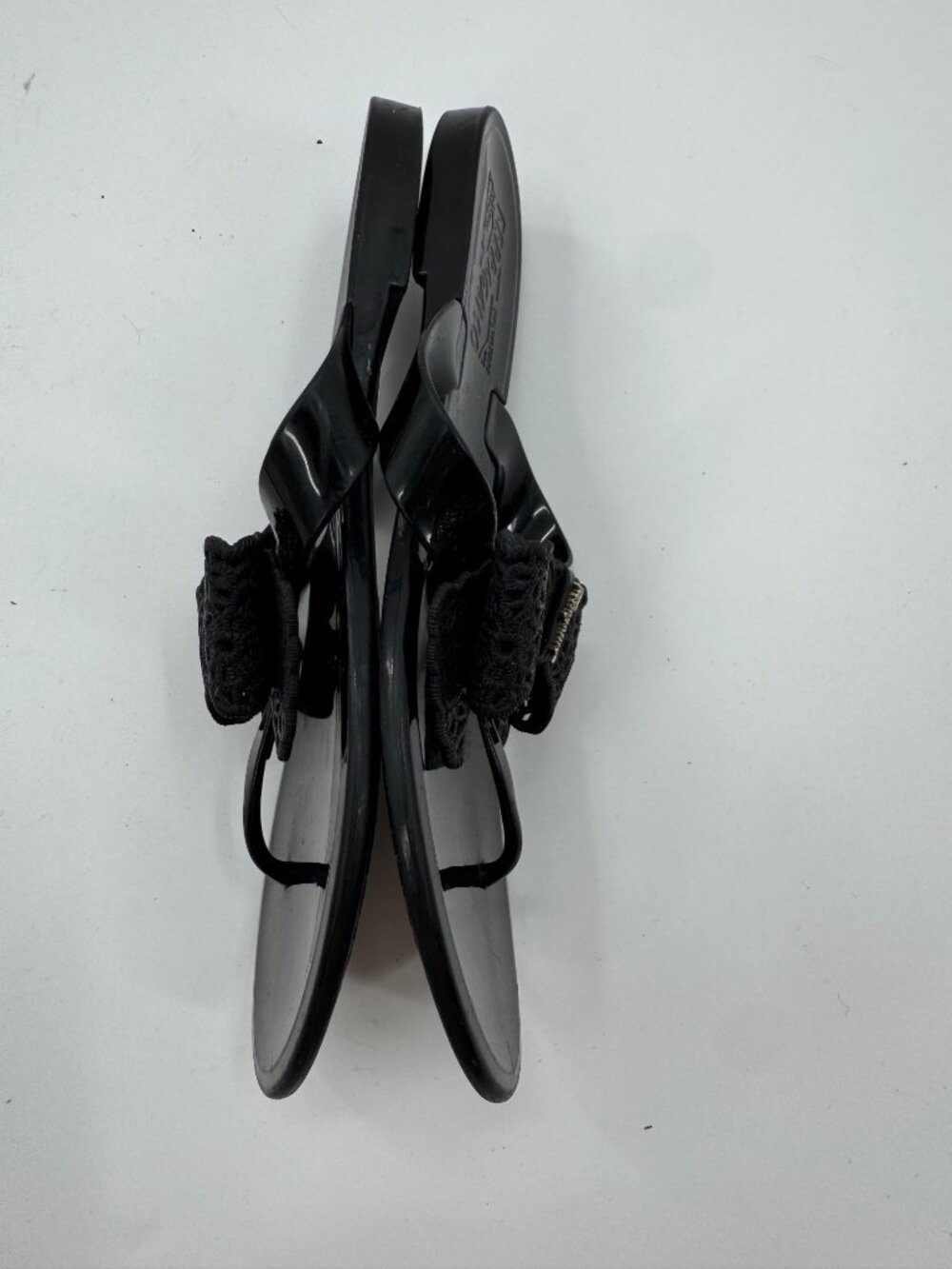 Salvatore Ferragamo Black Jelly Sandals With Crochet Bow Accents Size 7 - Picture 6 of 14